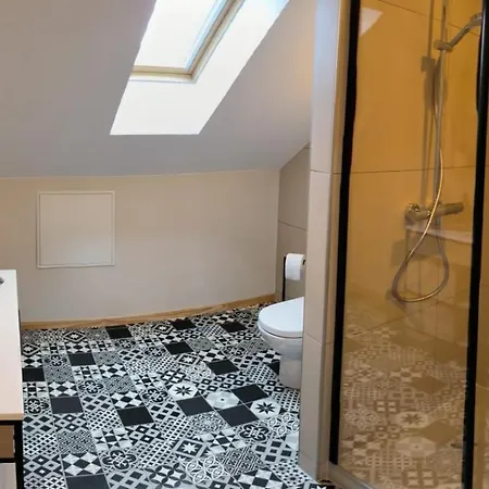 Le Spitzacker Familial Au Calme Nyaraló *